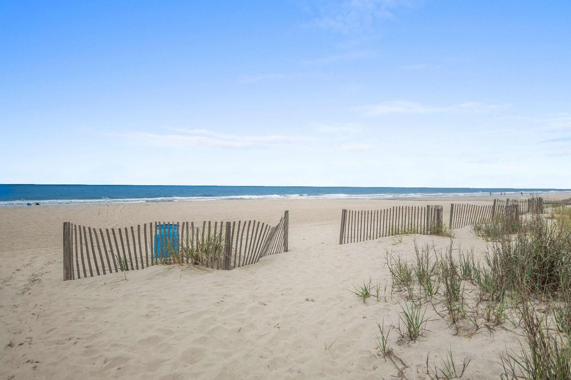 *OCEAN VIEW BEAUTY*KING Bed*ROOFTOP POOL*Beach*Hot Tubs*M123 Myrtle Beach Exterior foto